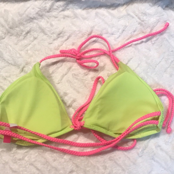 Victoria’s Secret bikini top - Picture 2 of 5